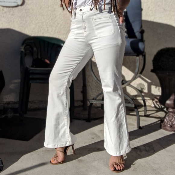 ∆ Front Pocket White Wide Leg Jeans∆ - Picture 3 of 3